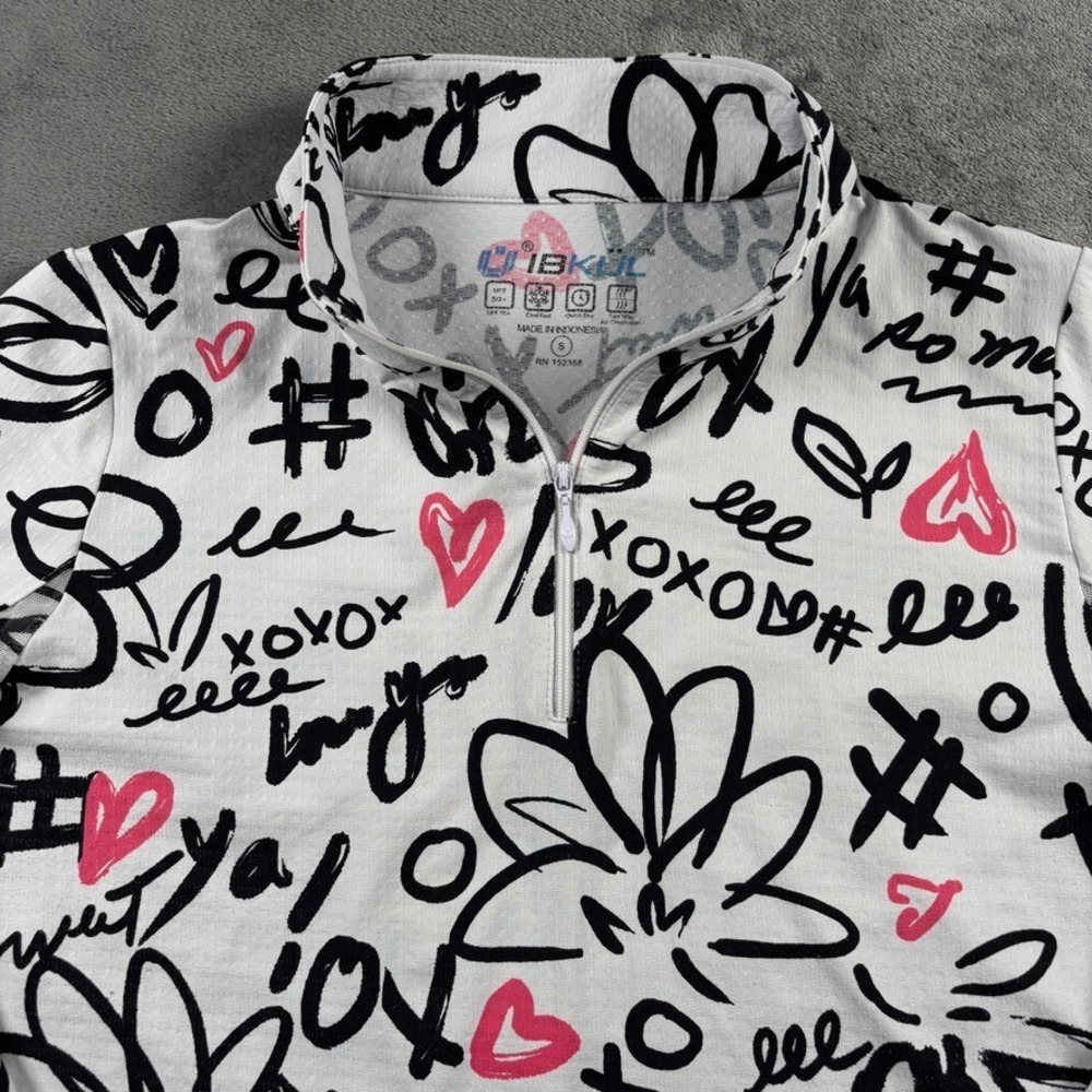 IBKUL Quarter Zip Women S White Hugs & Kisses Print UPF 50 Sun Shirt Long Sleeve